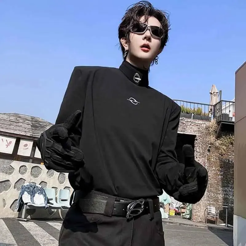 Male  T-shirt Mock Neck Metal Buckle Niche Design Solid Color Men Long Sleeve Tops Men's Clothing Spring Chic 9C4638