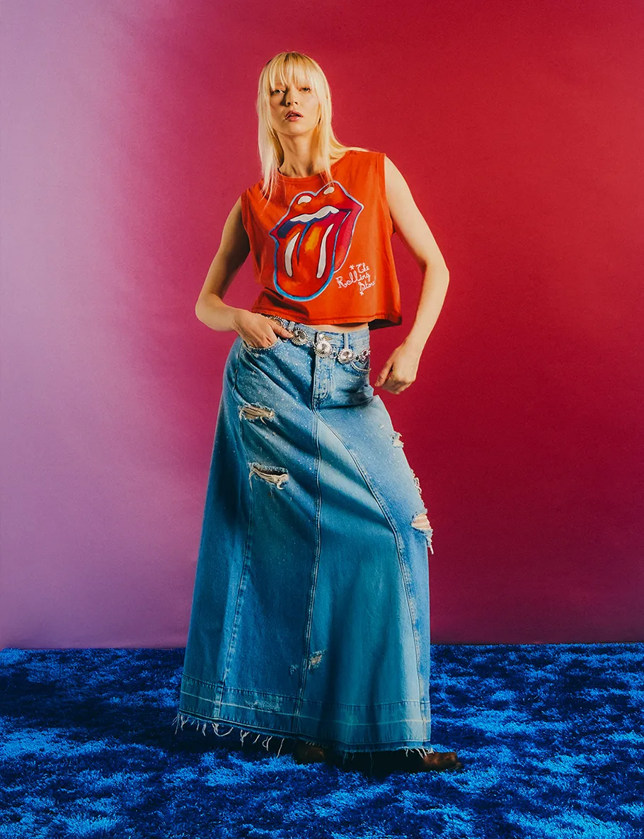 Red Tongue Logo Graphic Print Cropped Vest