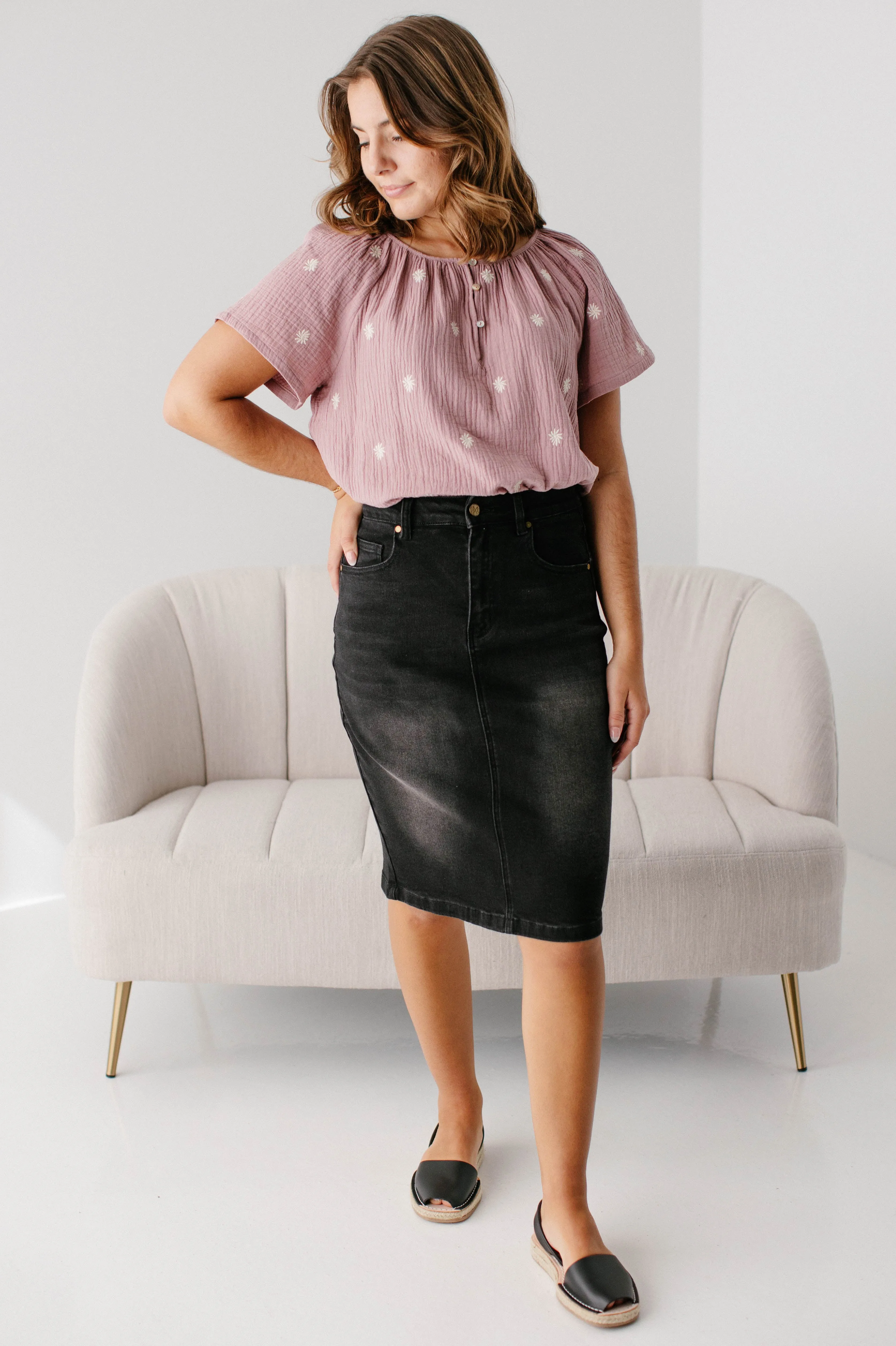 'Shannon' Curve Fit Denim Skirt